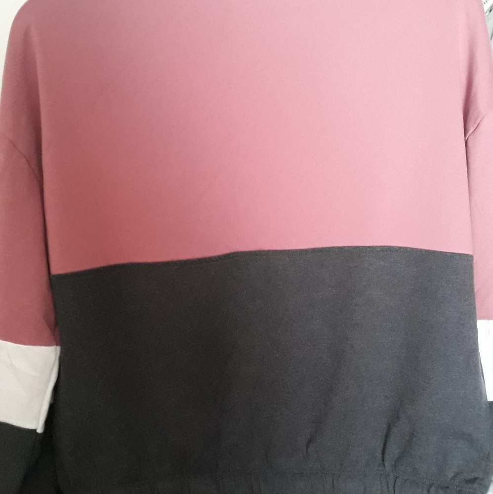 Derek♡Heart Shirt - Picture 5 of 5
